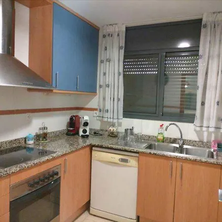 Casa Carnau * Амполья